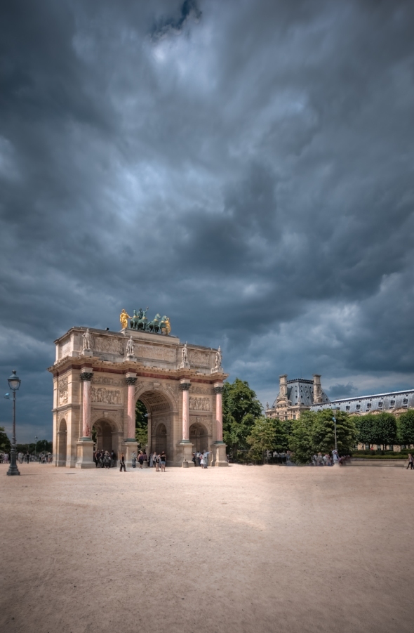 Arc du Carrousel, Louvre Paris HDR